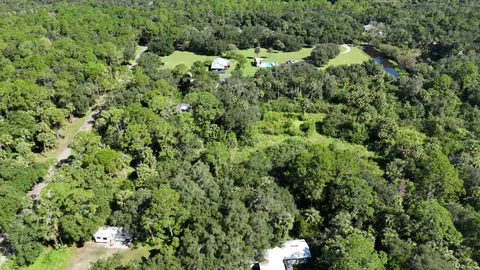 Wooded Geneva land and surrounding area